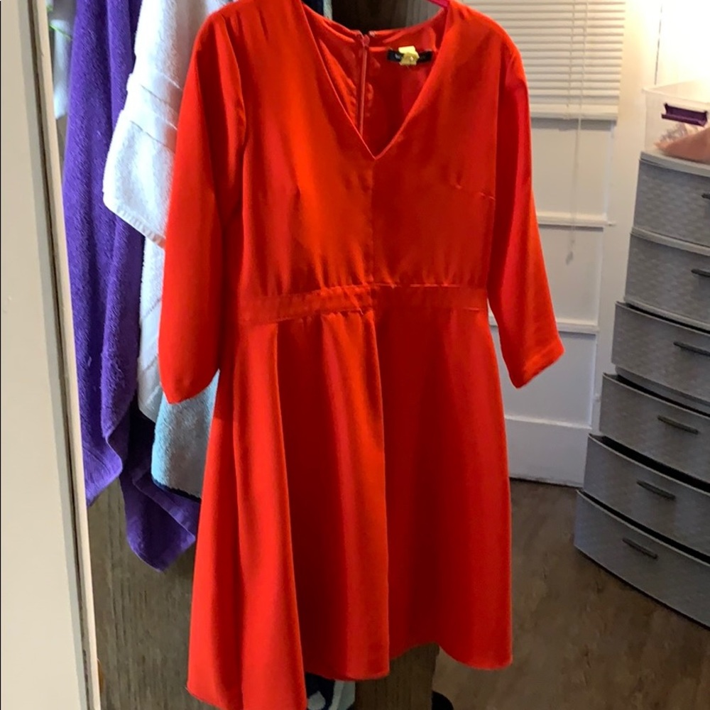 Banana Republic Red Dress. Quarter length sleeves.